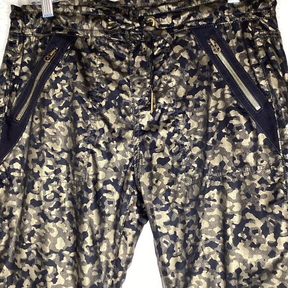 True Religion Cameron Camo Joggers size 6, Baddie Girl - Picture 3 of 14